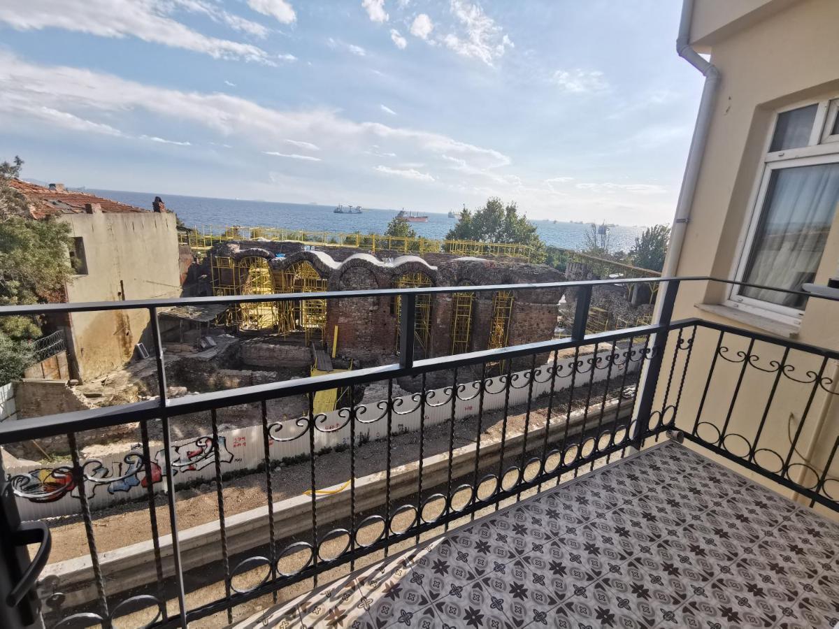 Efzen Hotel Istanbul Exteriör bild