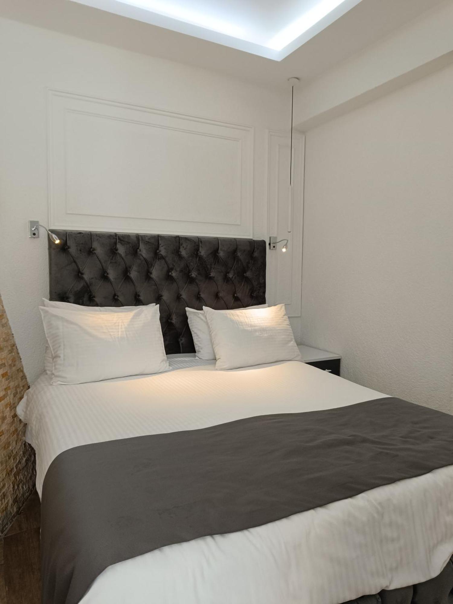 Efzen Hotel Istanbul Exteriör bild